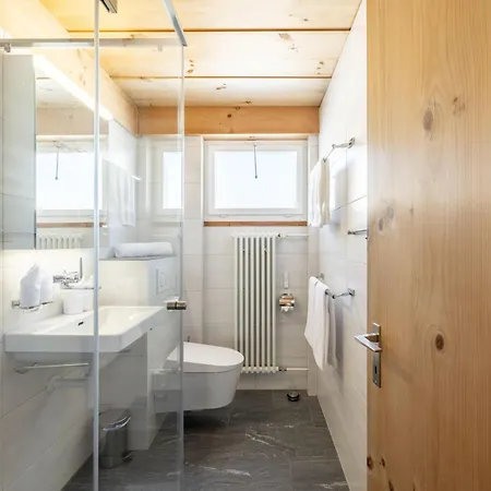 Chasa Val Parterre 아파트