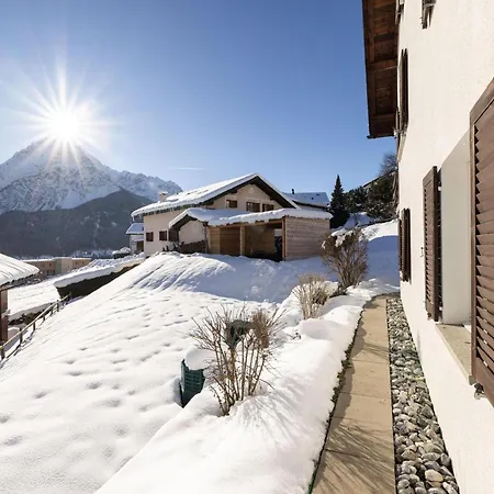 아파트 Chasa Val Parterre